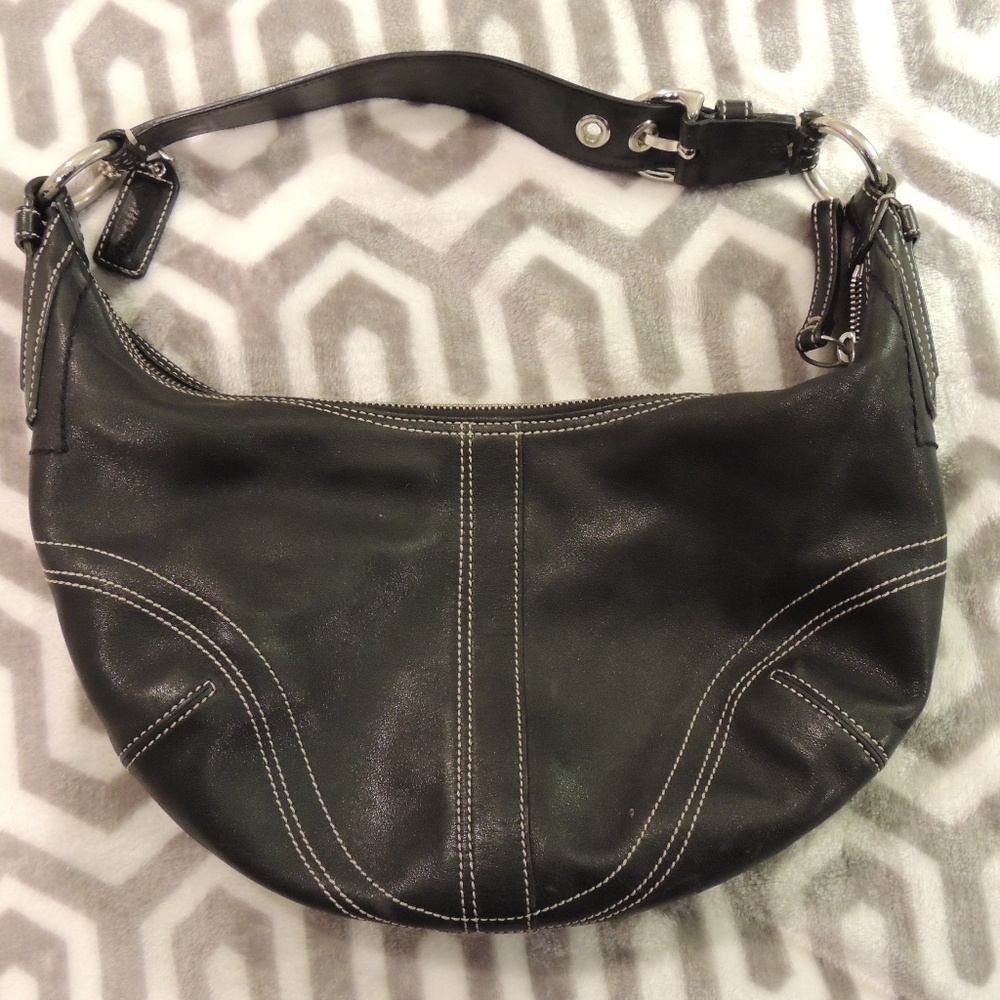 Genuine Coach Black Leather Soho Hobo Handbag - Picture 3 of 6